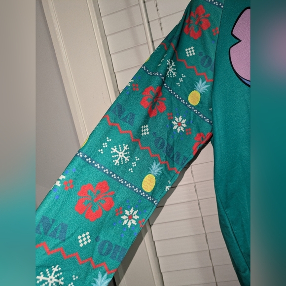 Disney Lilo & Stich Ohana Means Family Christmas Long Sleeved Shirt. NWT Size XL - Picture 4 of 9